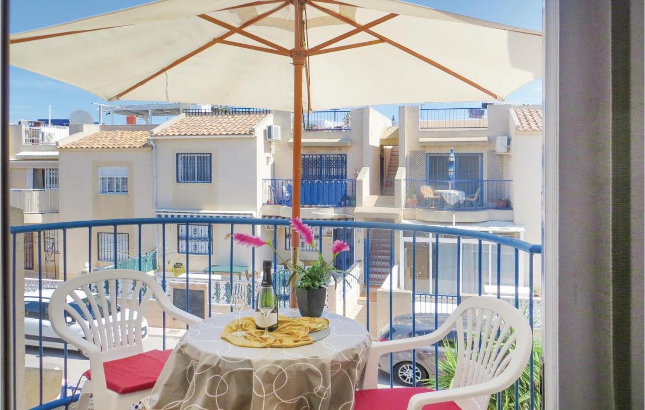 Amazing Apartment In Torrevieja With Kitchen المظهر الخارجي الصورة