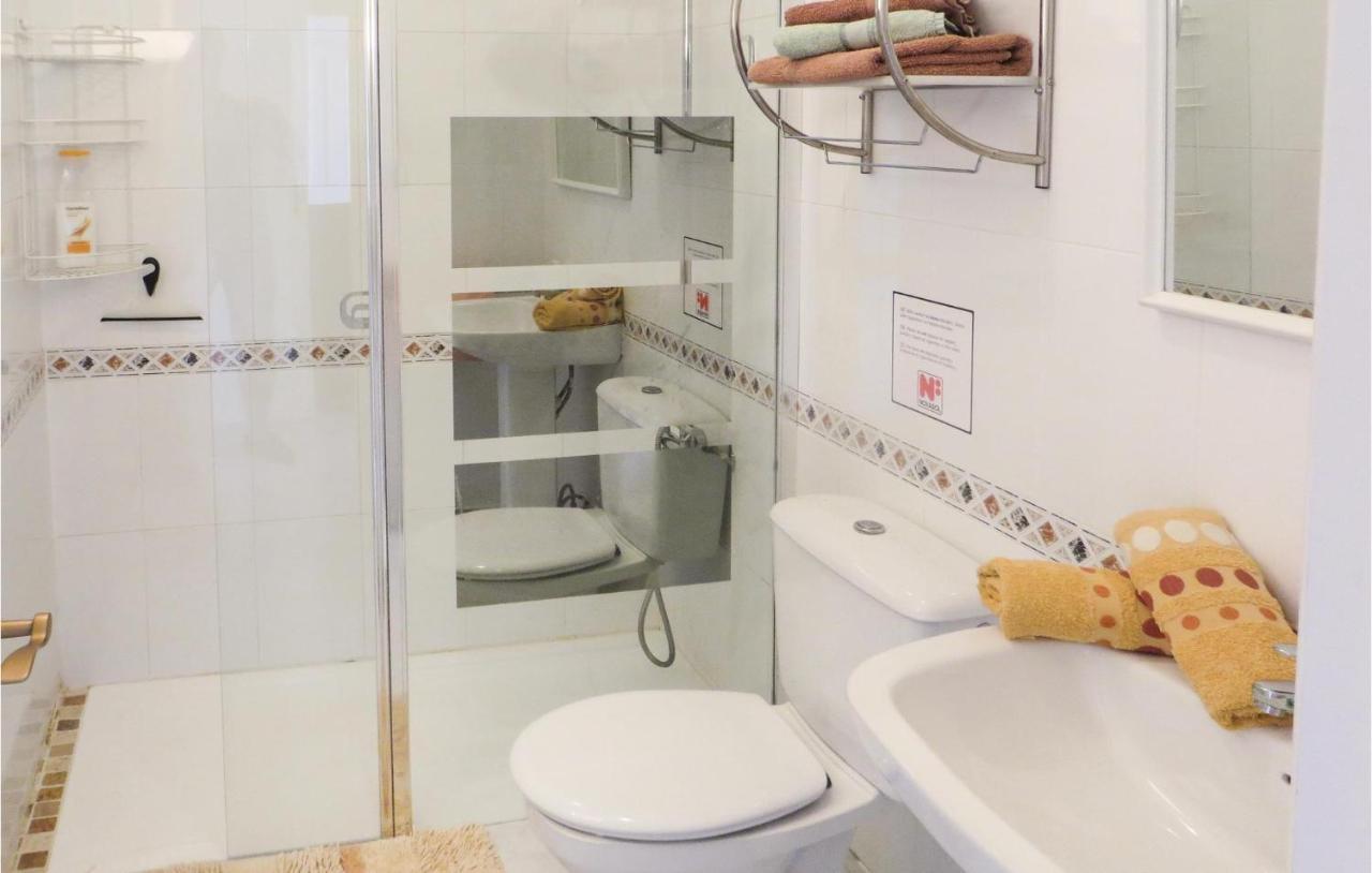 Amazing Apartment In Torrevieja With Kitchen المظهر الخارجي الصورة