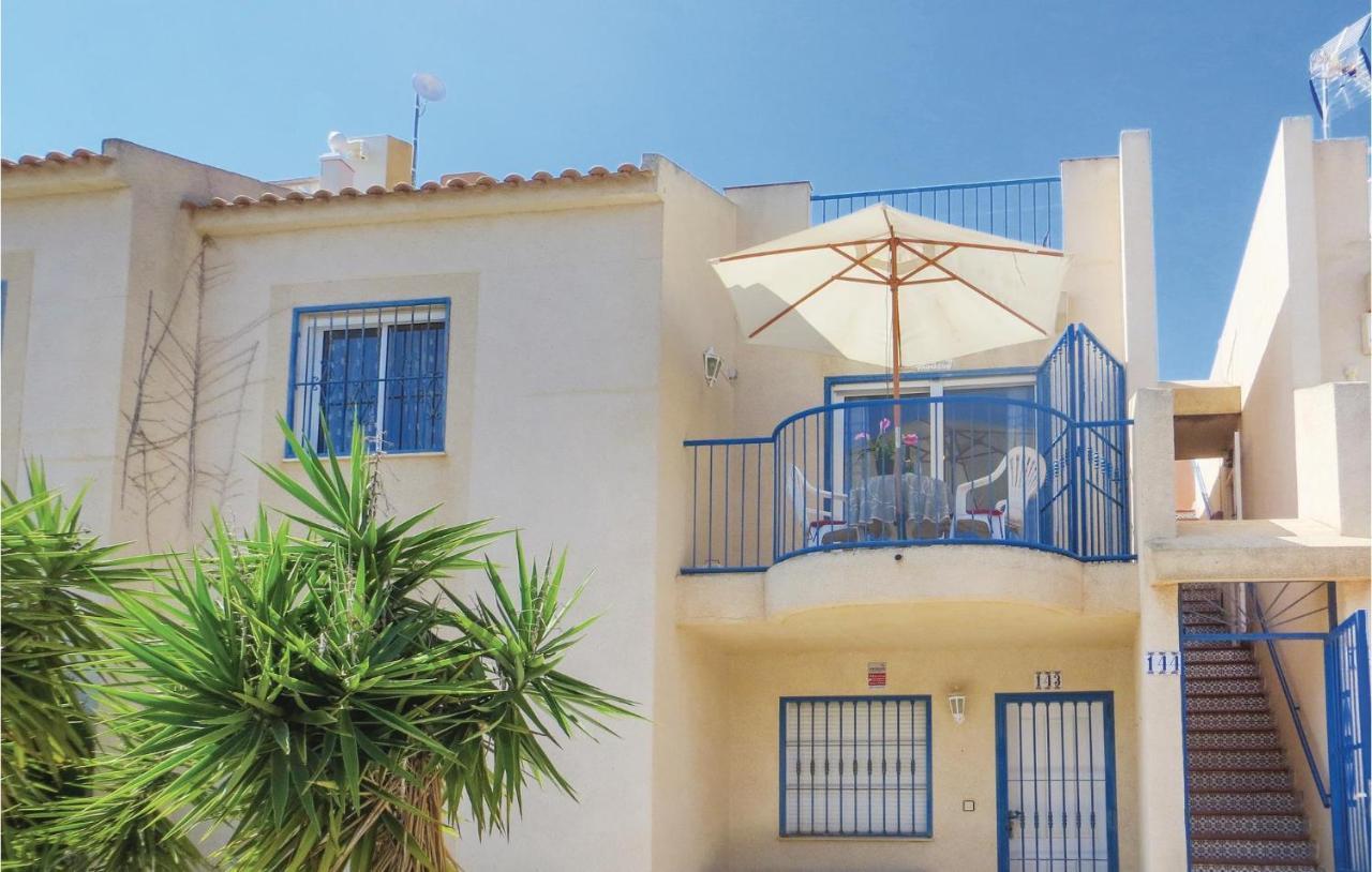 Amazing Apartment In Torrevieja With Kitchen المظهر الخارجي الصورة